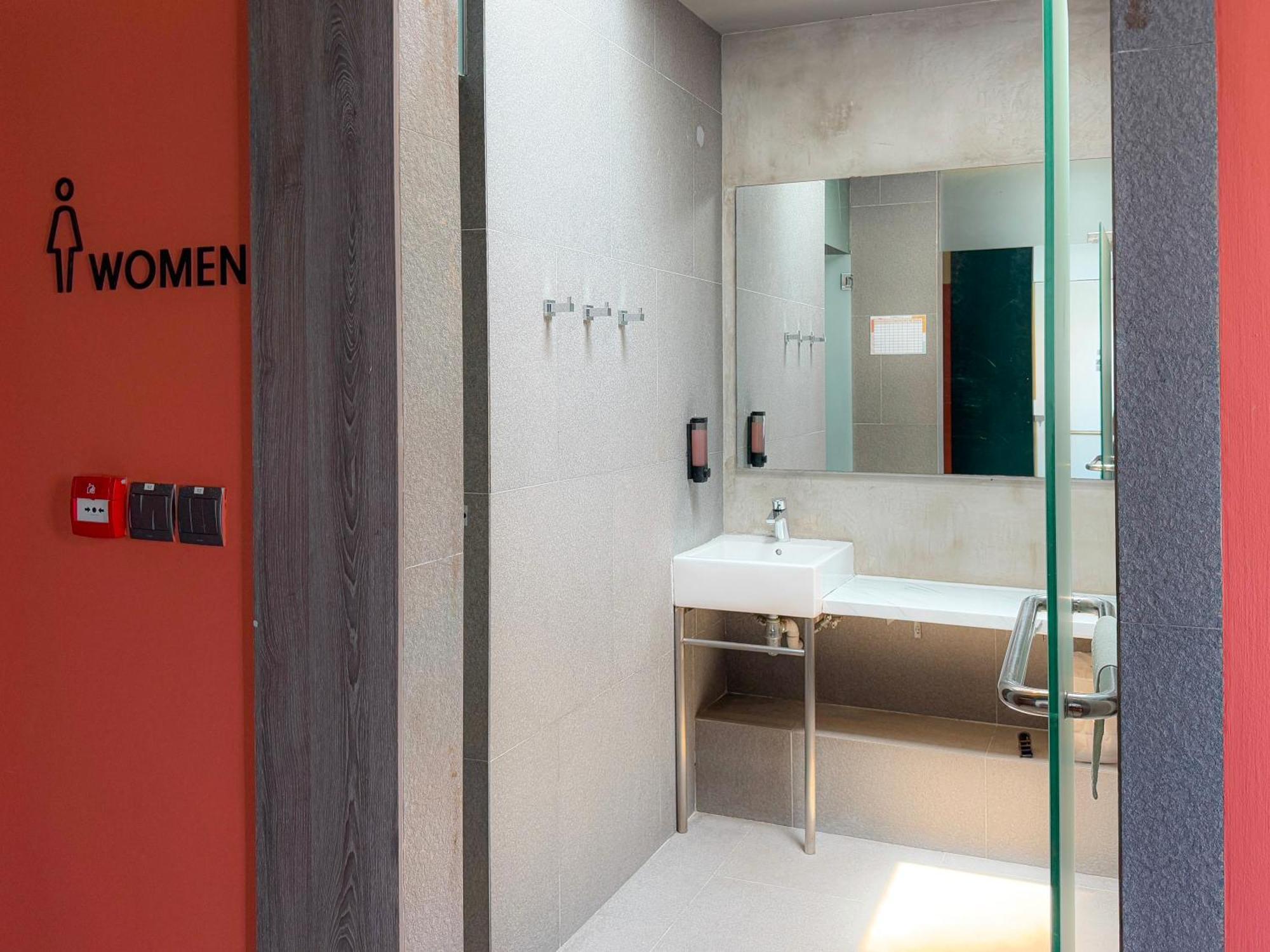 Futura Boutique Hostel Singapore Buitenkant foto